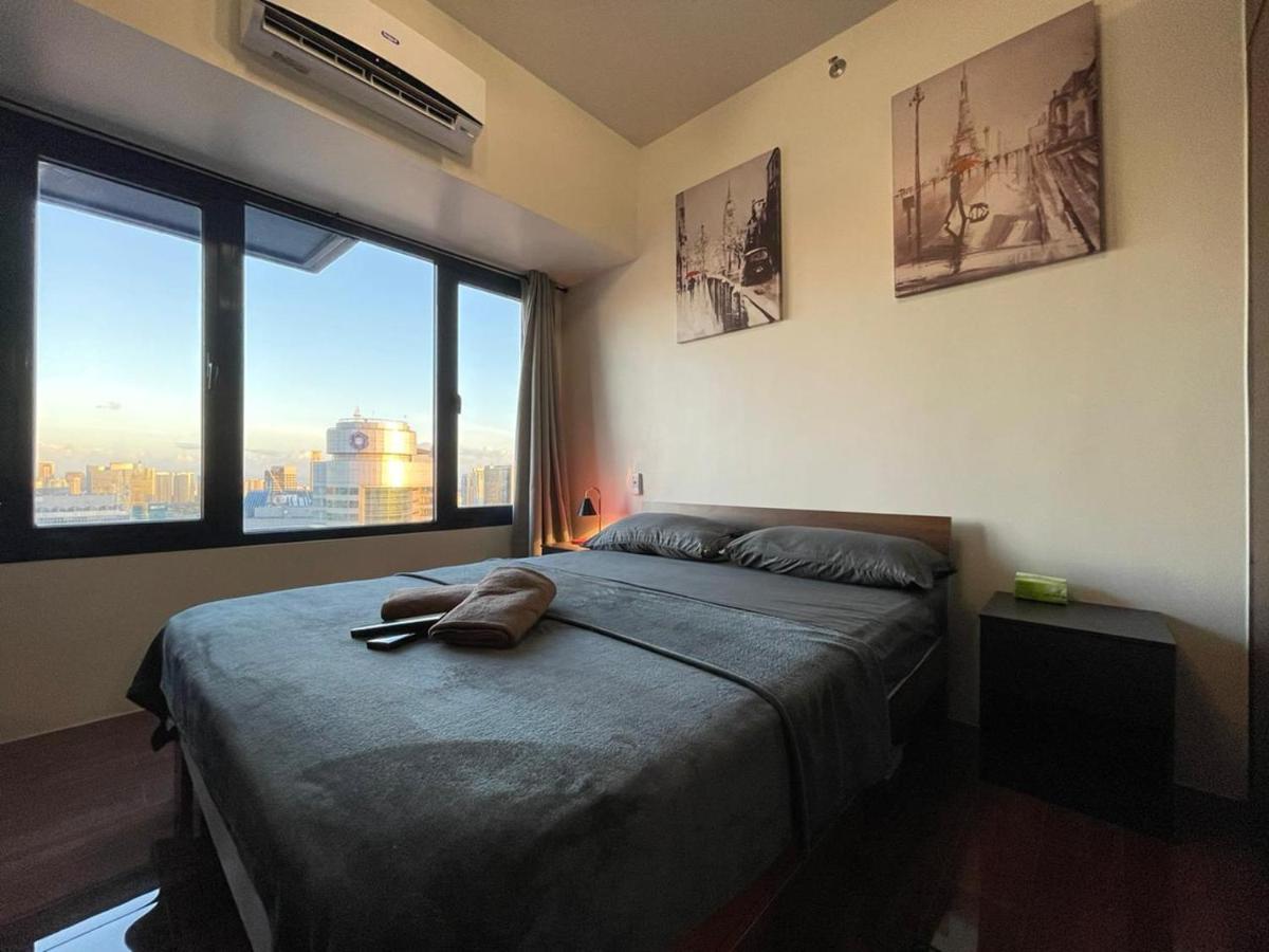 Amazing View Makati Elegant Flat 400Mb Internet Apartment มะนิลา ภายนอก รูปภาพ